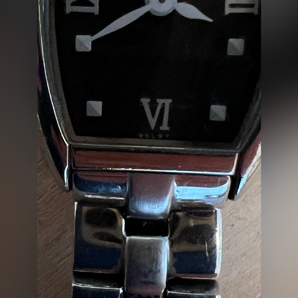 Bulova Ladies Watch Abalone Dial Stainless Bracelet Hidden Clasp 96C97 - Picture 7 of 15